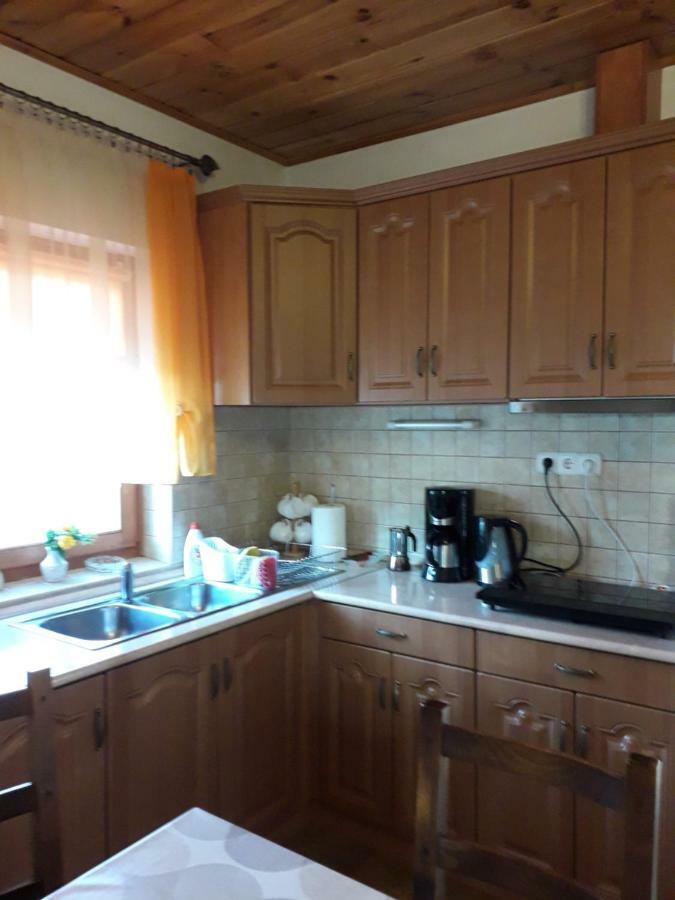 Mátyás Madár Vendégház Tard Exterior foto